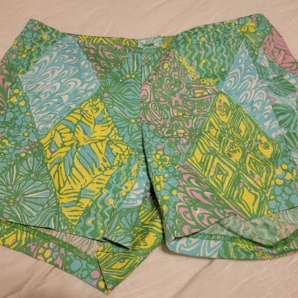 Lilly Pulitzer Sundance Deenie Shorts - Size 4 - Picture 2 of 6
